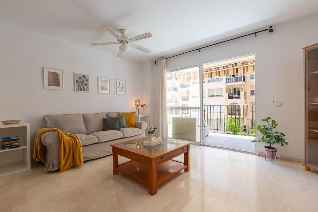 Apartamento Fuengirola Beach Apartment Luaran gambar