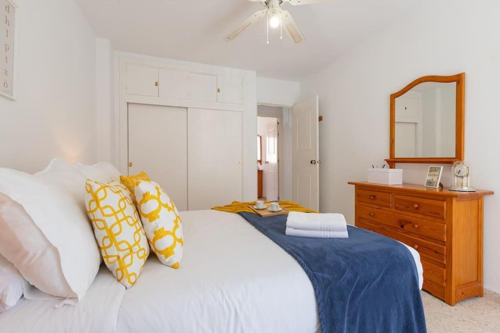 Apartamento Fuengirola Beach Apartment Luaran gambar
